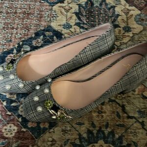 Wore 1 time, excellent condition, heels is 2 1/2 height